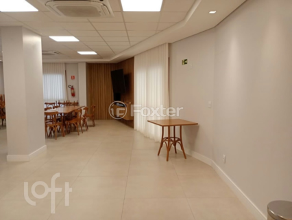 Image 41 - 988025