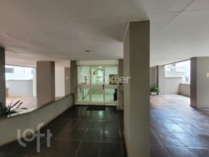 Image 31 - 988096