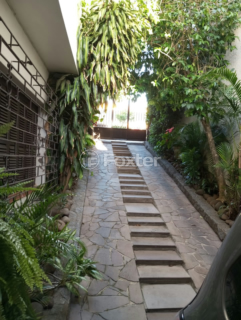Image 5 - 988098