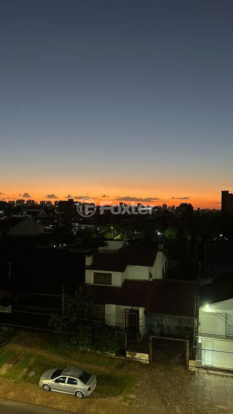 Image 4 - 988104