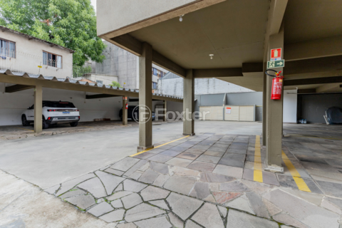 Image 33 - 988176