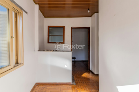 Image 7 - 988217