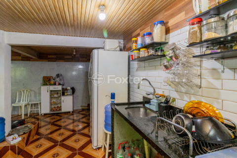 Image 31 - 988217