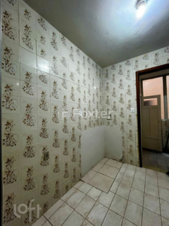 Image 7 - 988233