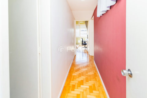 Image 4 - 988289