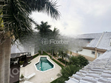 Image 11 - 988410