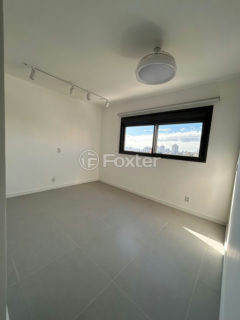 Image 7 - 988423