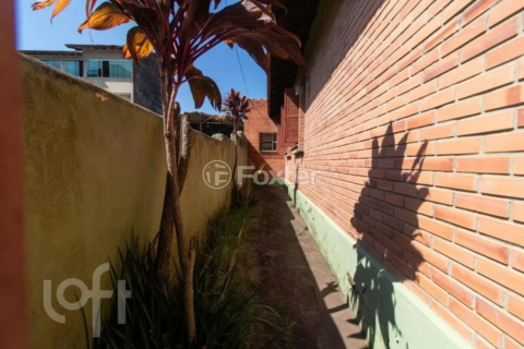 Image 1 - 988435