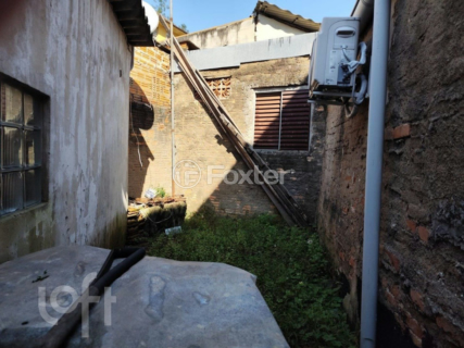Image 8 - 988456