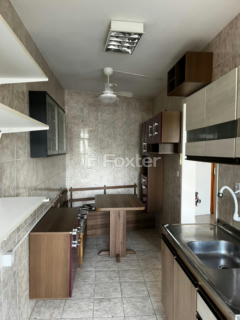 Image 4 - 988480