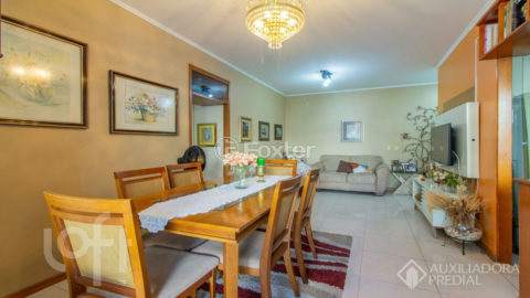 Image 3 - 988547