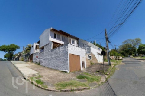 Image 42 - 988552