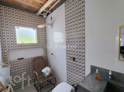 Image 39 - 988554