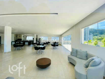 Image 36 - 988556