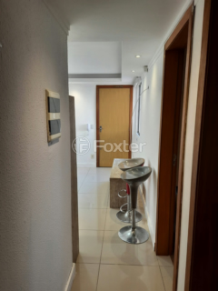 Image 7 - 988587