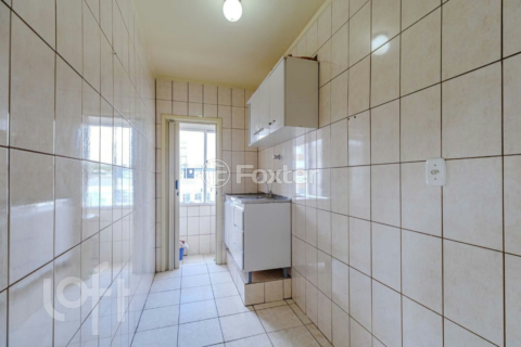 Image 8 - 988639