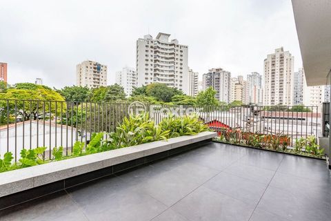Image 20 - 988693