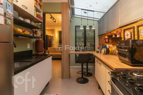 Image 6 - 988867