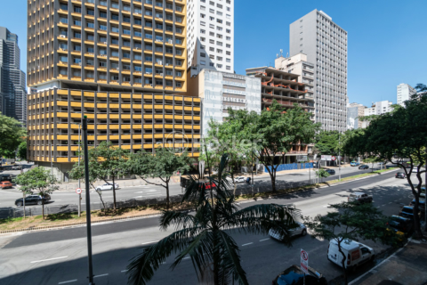 Image 9 - 988880