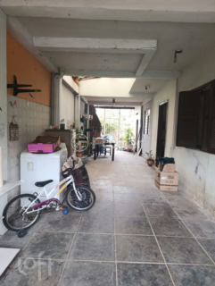 Image 9 - 988904