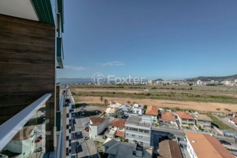 Image 7 - 988966