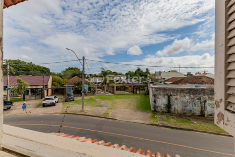Image 33 - 988969