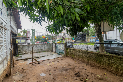 Image 32 - 988994
