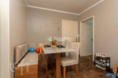 Image 3 - 989077