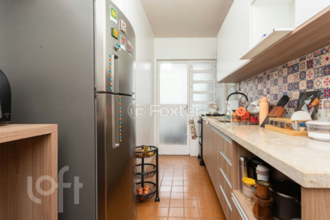 Image 3 - 989077