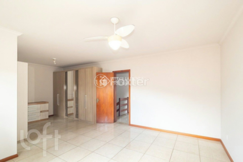 Image 41 - 989115