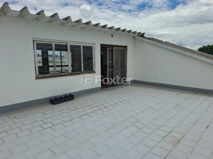Image 35 - 989242