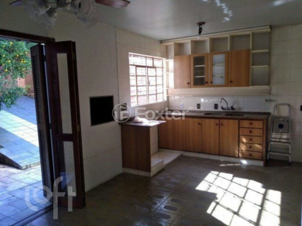 Image 3 - 989299