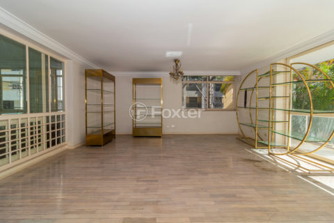 Image 1 - 989303