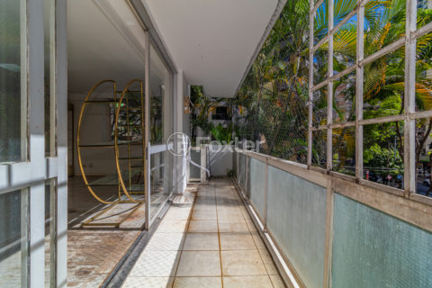 Image 2 - 989303