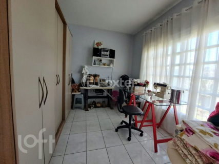 Image 3 - 989311