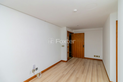 Image 3 - 989398