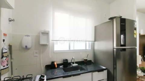 Image 3 - 989412