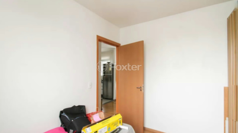 Image 7 - 989412