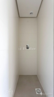 Image 14 - 989415