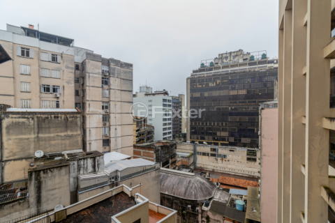 Image 33 - 989459