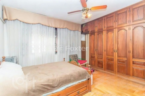 Image 7 - 989519