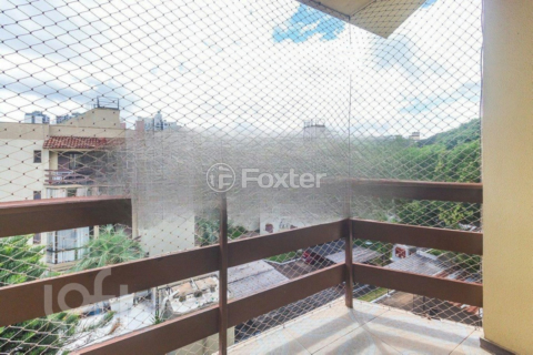 Image 3 - 989526