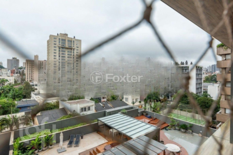 Image 7 - 989533