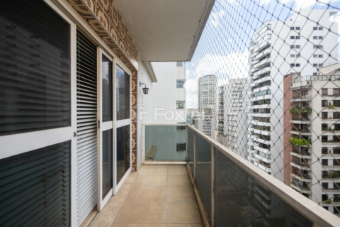 Image 4 - 989618