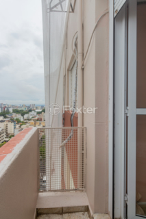 Image 8 - 989634