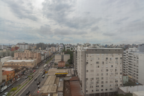 Image 15 - 989634