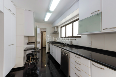 Image 35 - 989787
