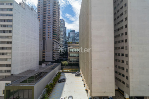Image 2 - 989794
