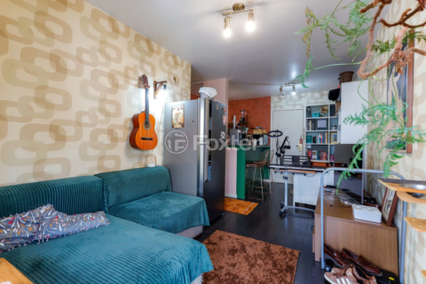 Image 7 - 989796