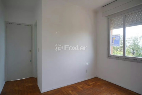 Image 3 - 989799